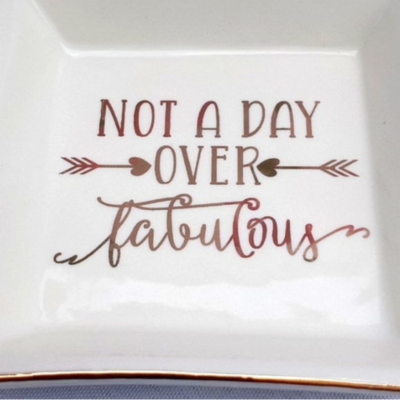 Fabulous Trinket Tray - Picture 2 of 4